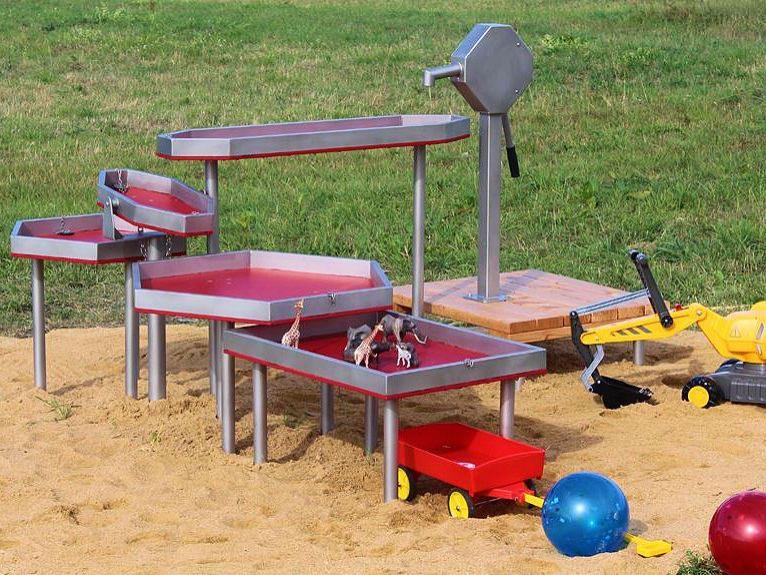 Matschanlage - Wasserspielanlage - aus Stahl mit Pumpe - Außenspielgerät für Kitas und Spielplätze