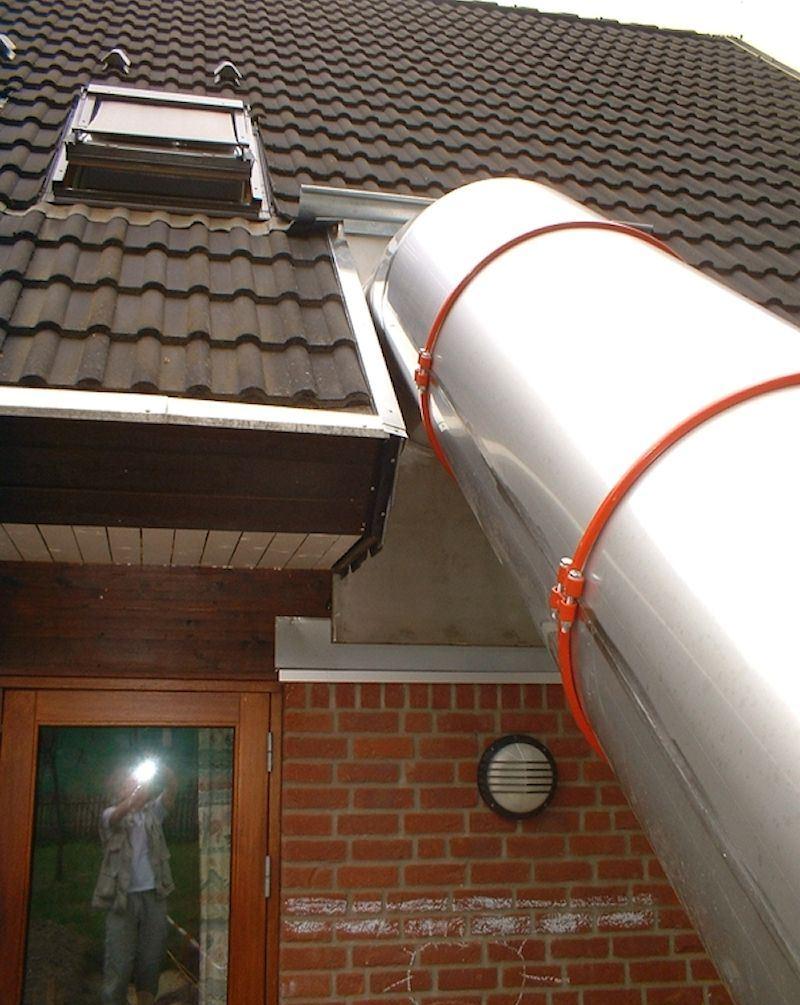 Fluchtrutsche perfekt angepasst - Evakuierungsrutsche als Rettungsweg