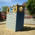 Klettermaximus - Kletterturm - Außenspielgerät zum Klettern