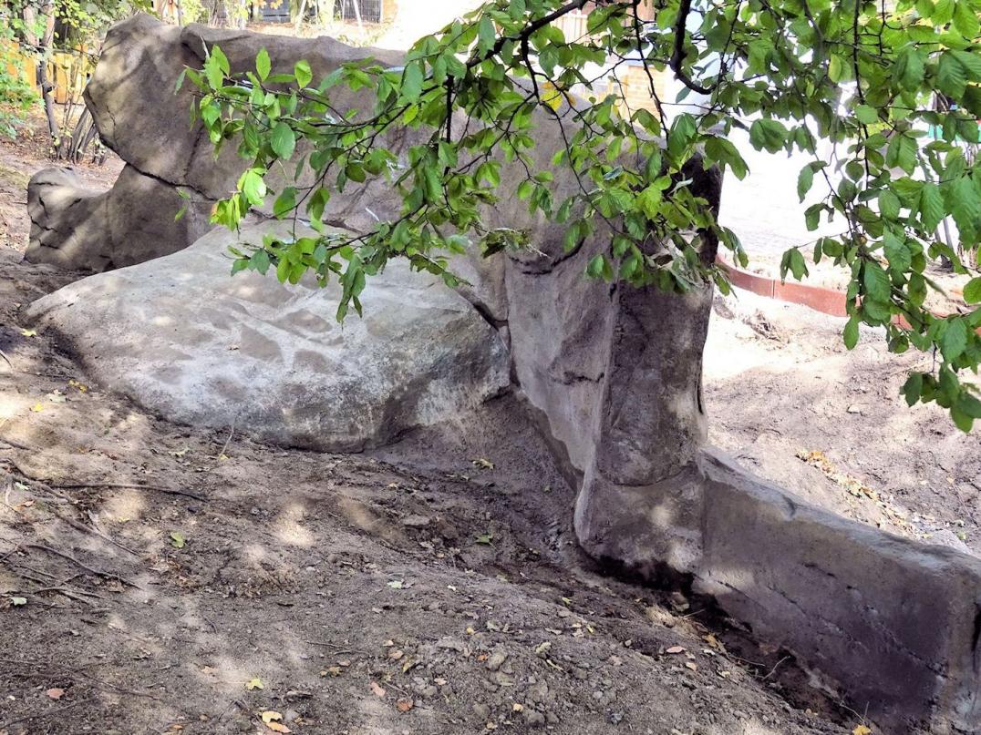 Kunstfelsen - Mauer - Sichtschutz aus Spritzbeton
