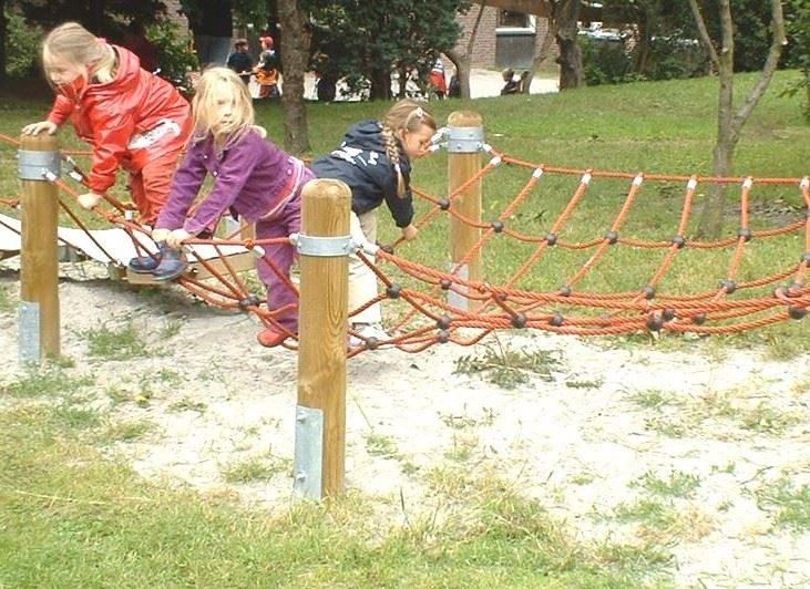 Motorik-Segmente für Grundschulkinder - Motorik-Segmente sind perfekte Spielgeräte für den Schulhof, die Außenanlage oder den Spielplatz, die leicht erweitert werden können. Motorik-Segmente für Grundschulkinder - Außenspielanlage für den Schulhof und Spielplatz
