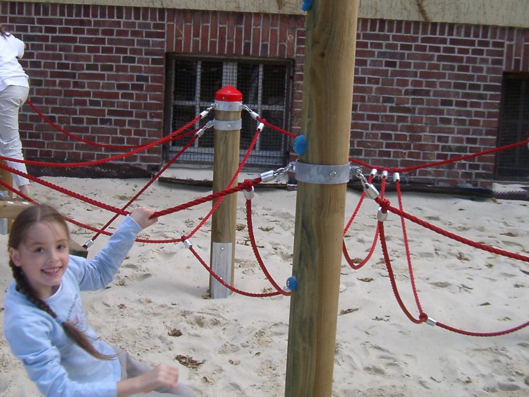 Motorik-Segment Zaubernetz - Außenspielanlage für den Schulhof und Spielplatz