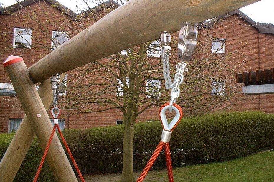 Nestschaukel - mit zusätzlichen Fangketten