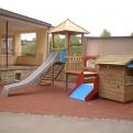 Spielgerät Außenanlage - mit Rutsche