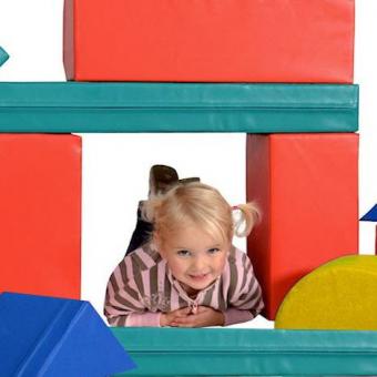 Bewegungsbausteine - Von der Firma Bänfer wurden die speziellen Motorik-Bausteine / Großbausteine für die Bewegungsmotorik der Kinder entwickelt und in Bausteinsätze zusammengestellt.  Bewegungsbausteine - gefertigt in Deutschland