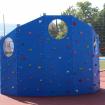 Kletterwand mit Klettergriffen - blau