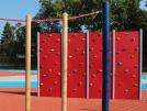 Kletterwand rot