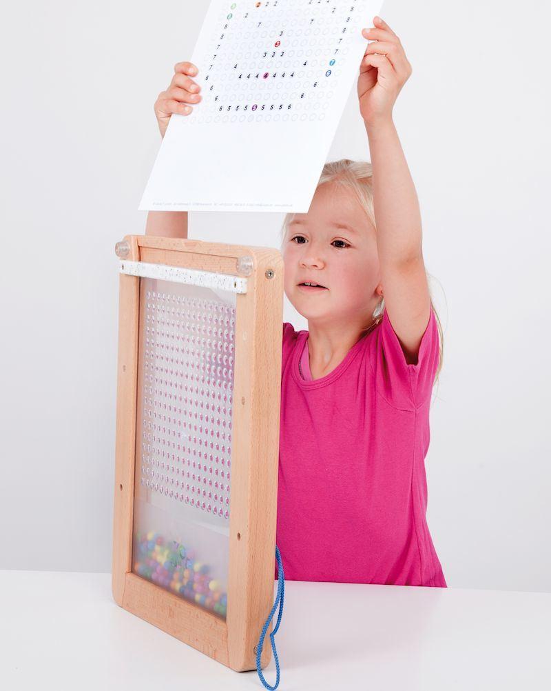 Magnetspiel mit Vorlagekarten - didaktisches Spielmaterial