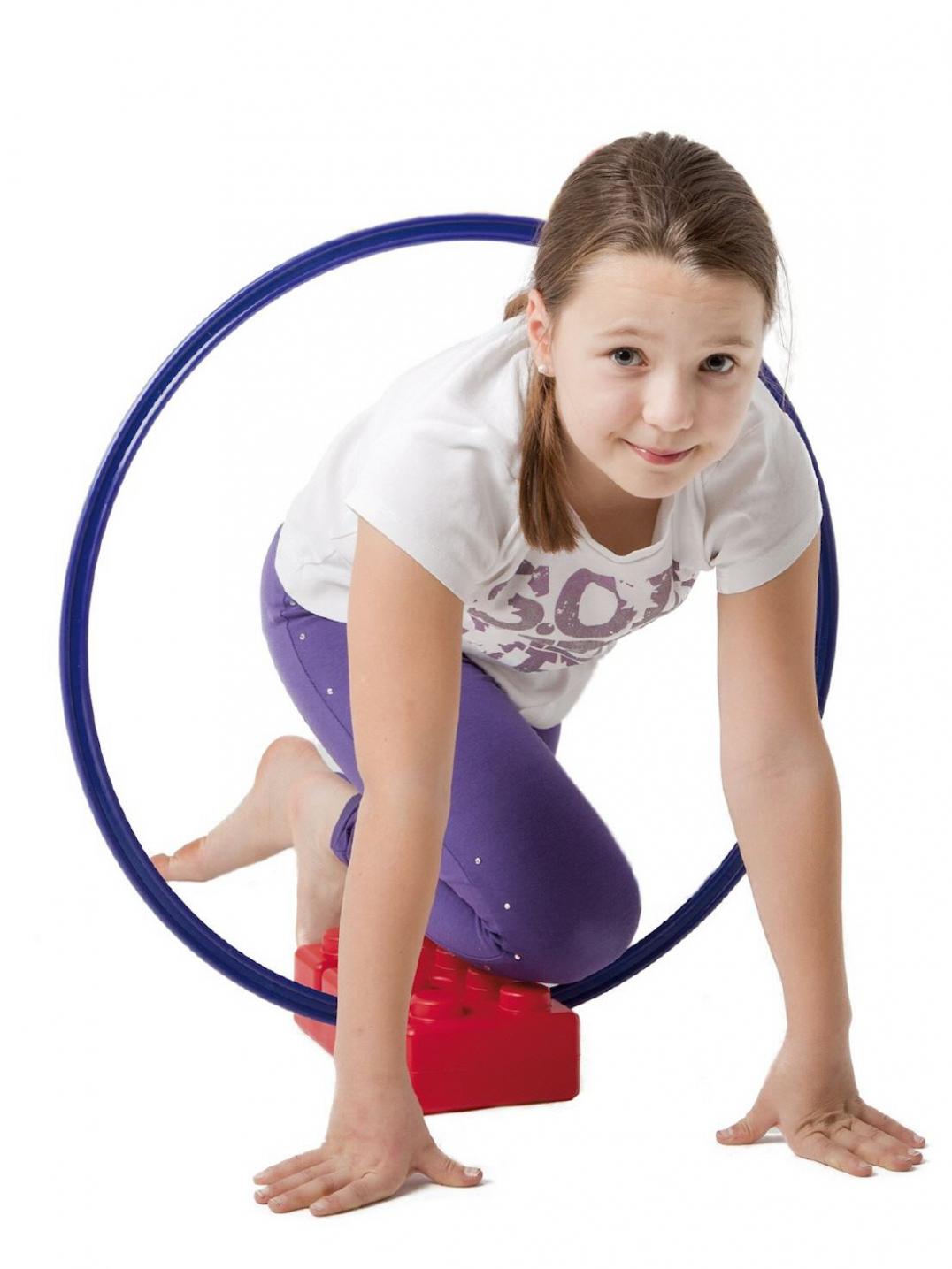 Kinderturnübungen mit Reifen - ausgesuchte Kinderturnübungen und Spiele Kinderturnübungen mit Reifen