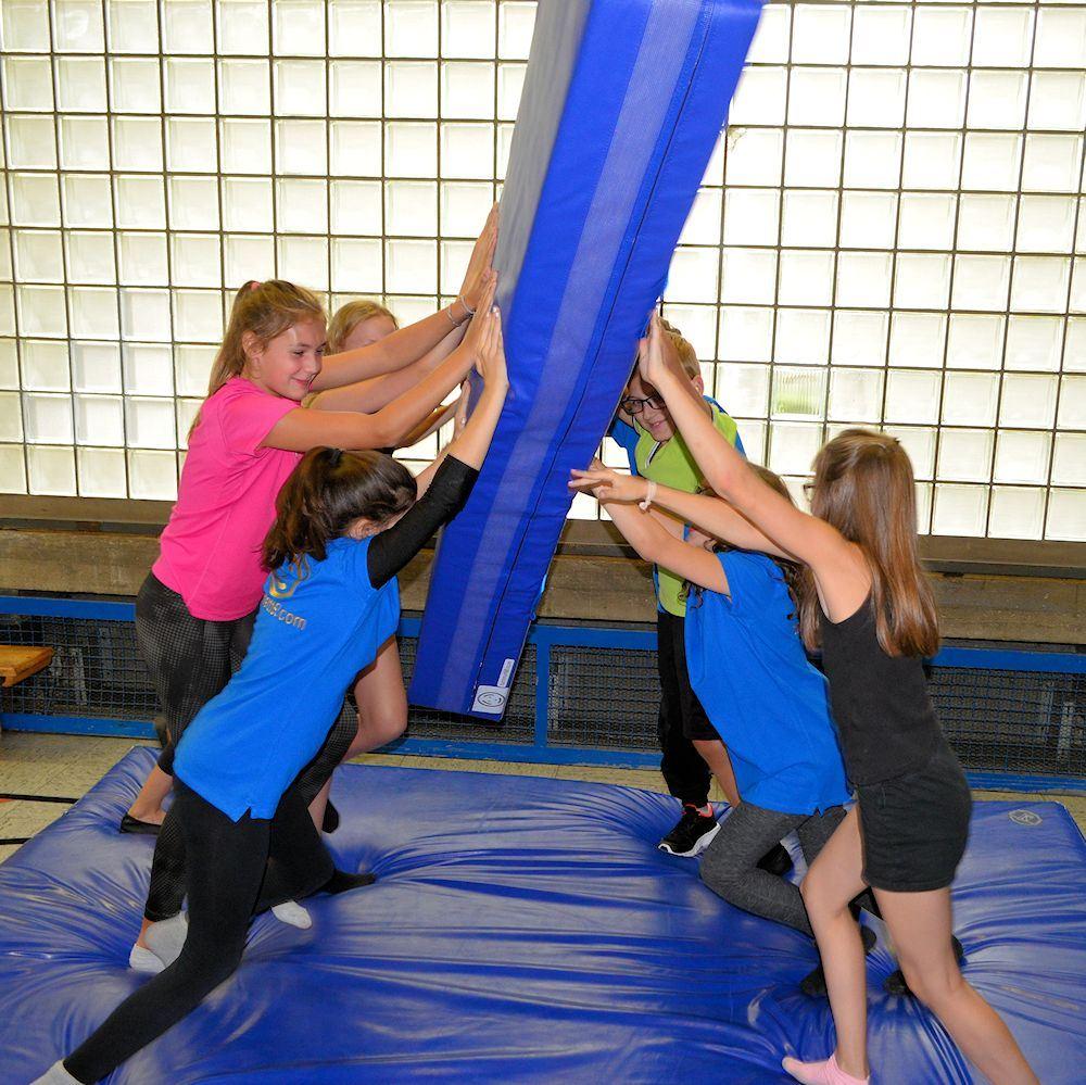 Weichboden-Spiele - lustige Bewegungsspiele und Übungen auf und mit der Weichbodenmatte für das Turnen im Verein, im Kindergarten oder in der Schule Weichboden-Spiele - Weichbodenmatten-Spiele- und Übungen